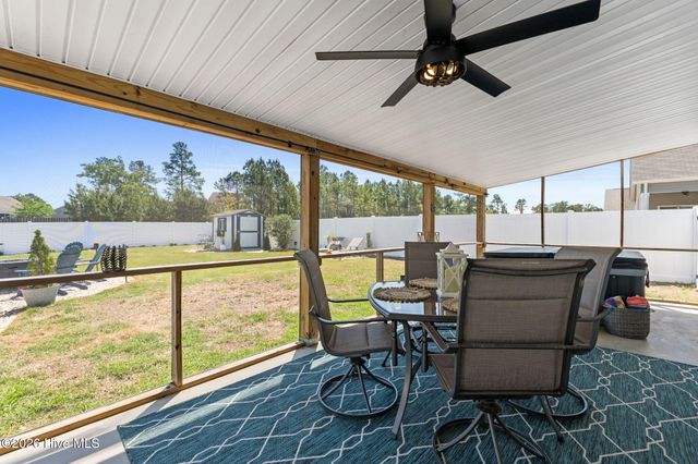 1006 Burled Oak Ridge Loop SE, Bolivia, NC 28422