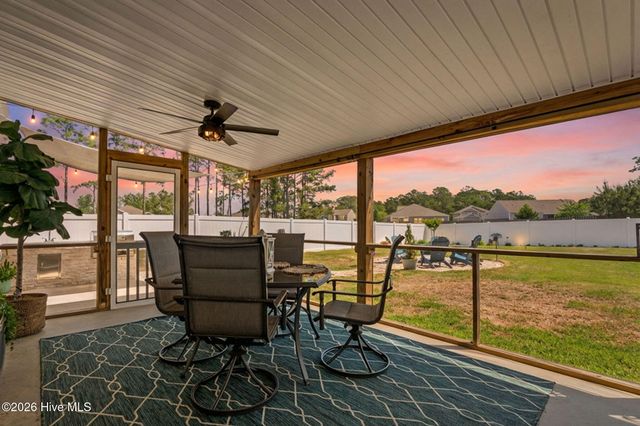 1006 Burled Oak Ridge Loop SE, Bolivia, NC 28422