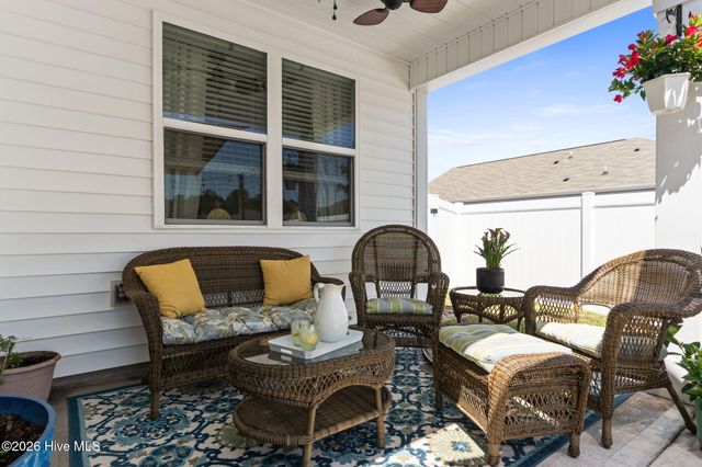 1006 Burled Oak Ridge Loop SE, Bolivia, NC 28422