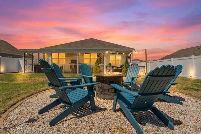 1006 Burled Oak Ridge Loop SE, Bolivia, NC 28422