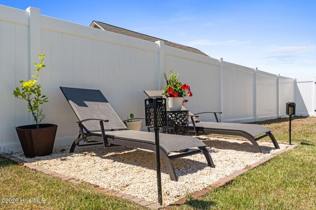 1006 Burled Oak Ridge Loop SE, Bolivia, NC 28422