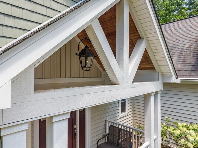 240 Persimmon Hill Drive, Columbus, NC 28722