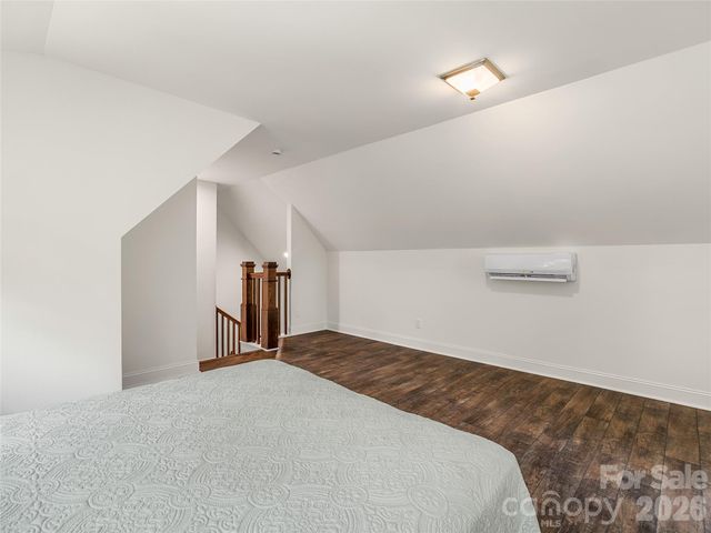240 Persimmon Hill Drive, Columbus, NC 28722