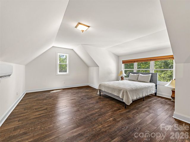 240 Persimmon Hill Drive, Columbus, NC 28722
