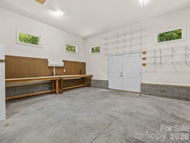 240 Persimmon Hill Drive, Columbus, NC 28722