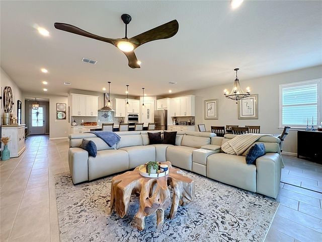 18073 GRAND PROSPERITY DRIVE, Venice, FL 34293