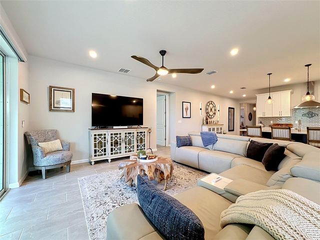 18073 GRAND PROSPERITY DRIVE, Venice, FL 34293