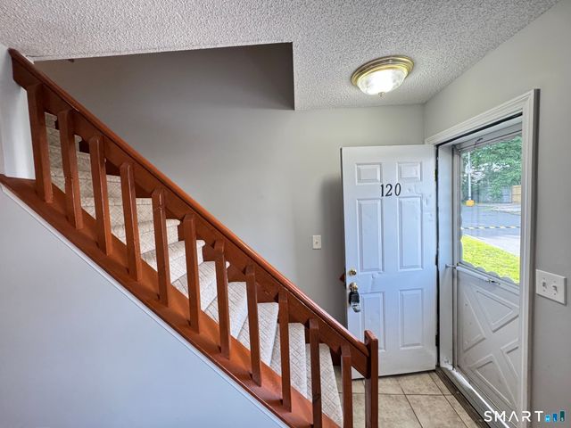 975 Meriden Road 120, Waterbury, CT 06705