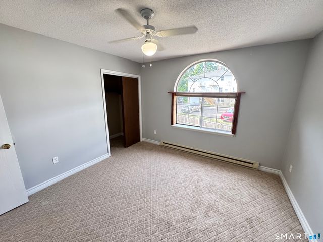 975 Meriden Road 120, Waterbury, CT 06705
