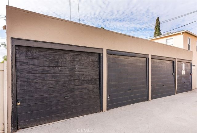 1142 Bennett, Long Beach, CA 90804