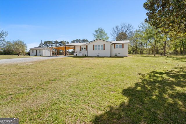 2746 County Road 67, Roanoke, AL 36274
