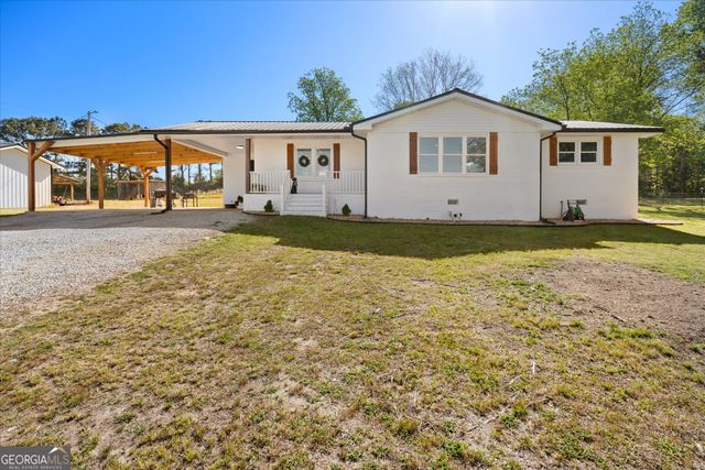 2746 County Road 67, Roanoke, AL 36274