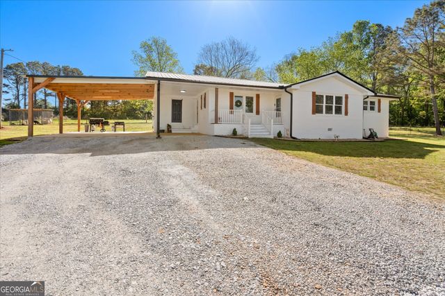 2746 County Road 67, Roanoke, AL 36274