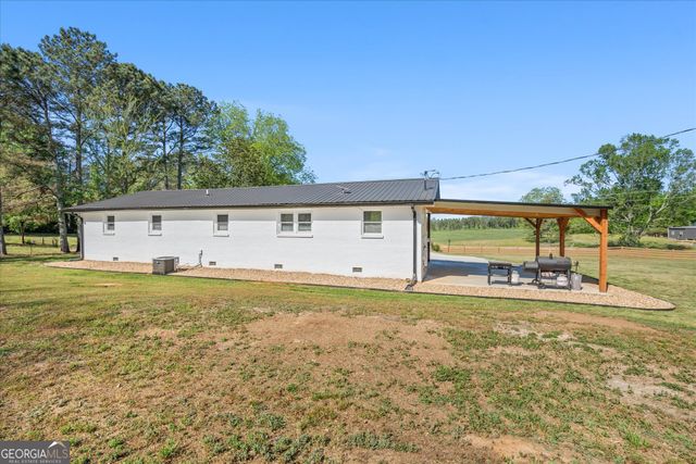 2746 County Road 67, Roanoke, AL 36274