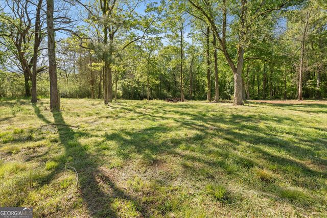 2746 County Road 67, Roanoke, AL 36274