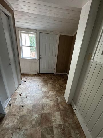 1338 N Madison, El Dorado, AR 71730