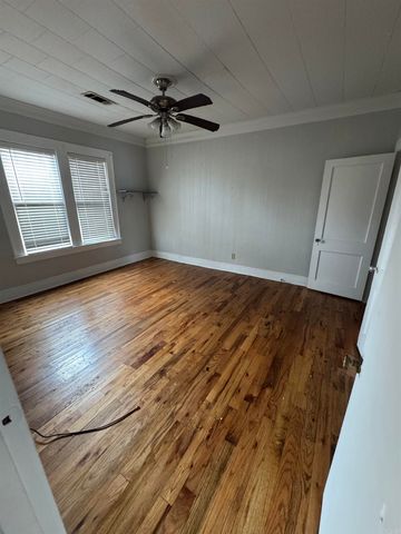 1338 N Madison, El Dorado, AR 71730