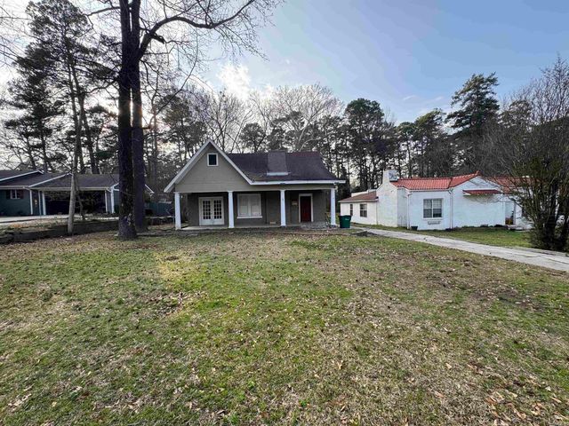 1338 N Madison, El Dorado, AR 71730