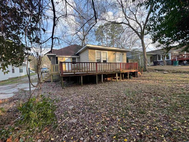 1338 N Madison, El Dorado, AR 71730