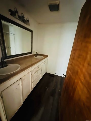 1338 N Madison, El Dorado, AR 71730