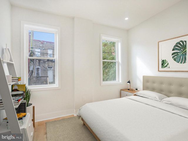 536 HOBART PL #536, Washington, DC 20001