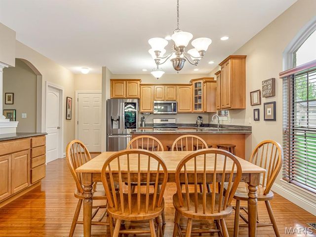 6142 Stone Wolfe Drive, Glen Carbon, IL 62034