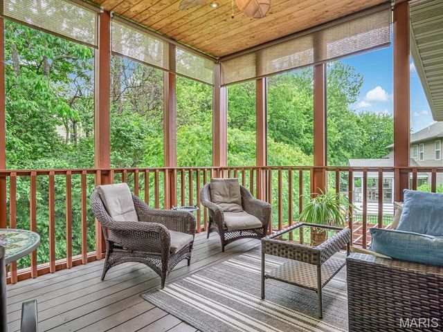 6142 Stone Wolfe Drive, Glen Carbon, IL 62034