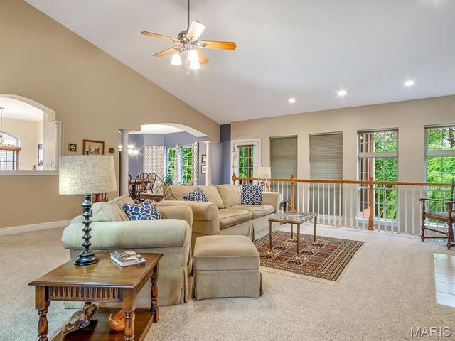 6142 Stone Wolfe Drive, Glen Carbon, IL 62034