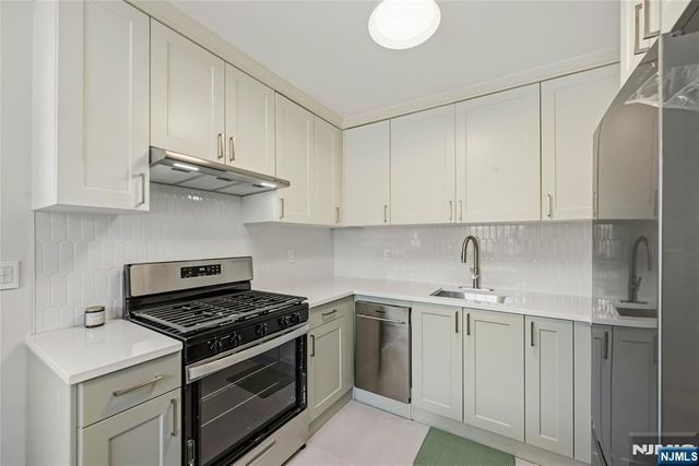 901 Washington Drive, Ramsey, NJ 07446