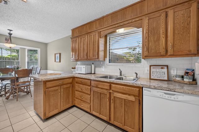 5003 Fairmount Drive, Arlington, TX 76017