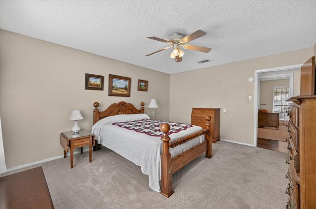 5003 Fairmount Drive, Arlington, TX 76017