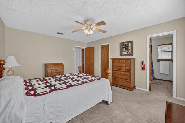 5003 Fairmount Drive, Arlington, TX 76017