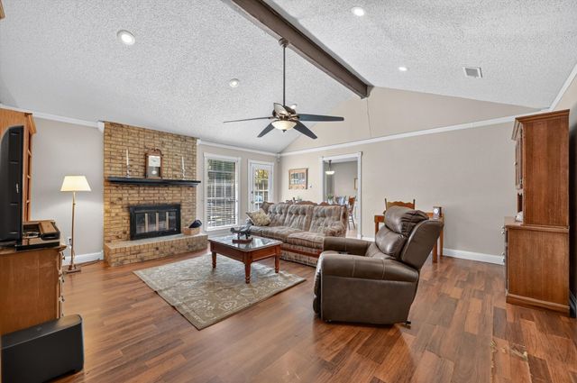 5003 Fairmount Drive, Arlington, TX 76017
