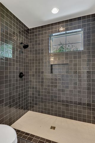 660B Vernon Ave, Nashville, TN 37209