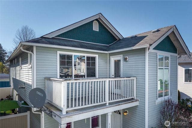 11236 3rd Avenue E, Tacoma, WA 98445