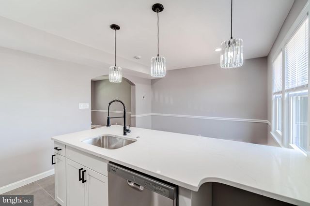 1902 GOOD HOPE RD SE, Washington, DC 20020