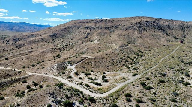 101 Cimarron Road, Pioneertown, CA 92268