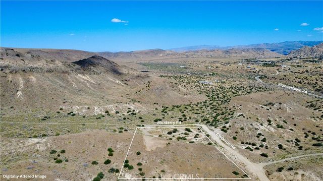 101 Cimarron Road, Pioneertown, CA 92268