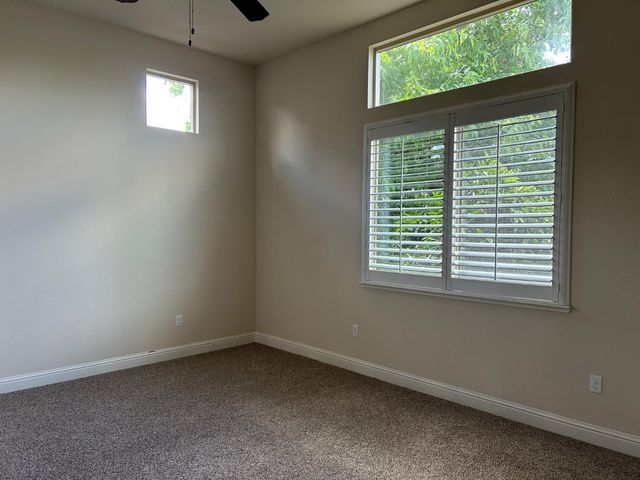 2877 23rd Court, Kingsburg, CA 93631