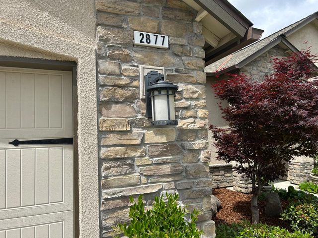 2877 23rd Court, Kingsburg, CA 93631