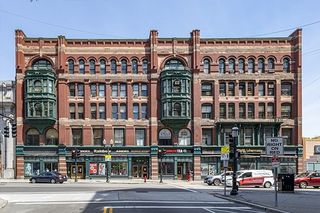 105 Paige St 512, Lowell, MA 01852