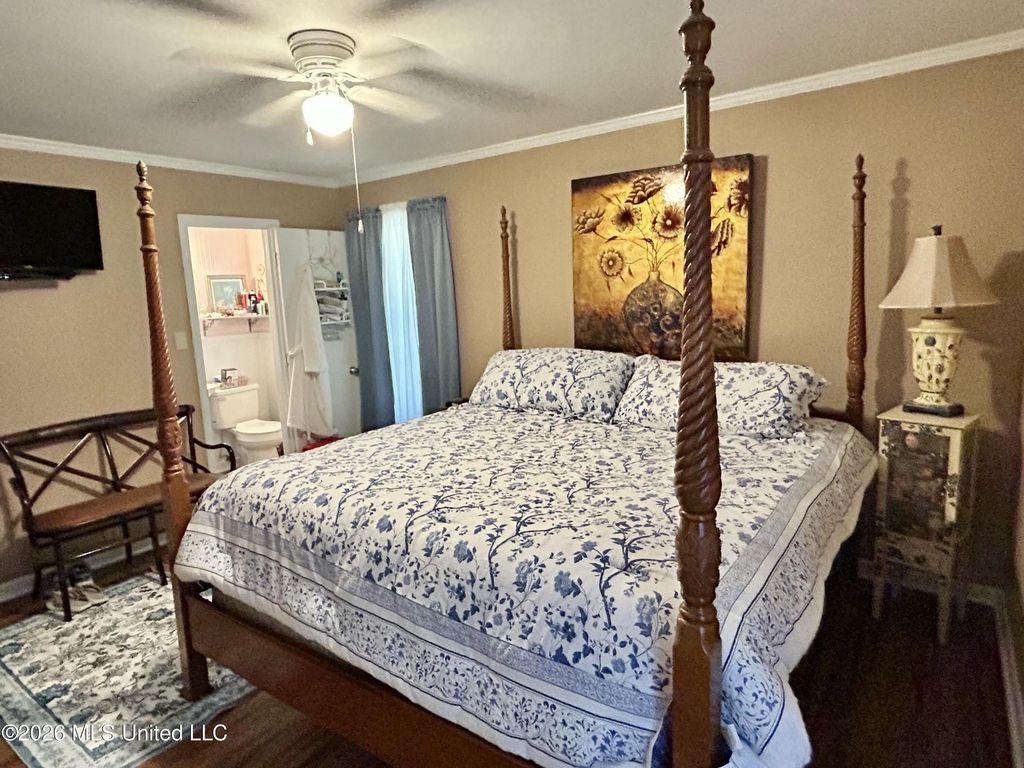 5061 Mississippi 310, Crenshaw, MS 38621 — photo 2