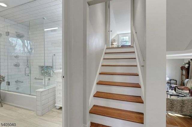 28 Kingston Rd, Wayne Twp., NJ 07470