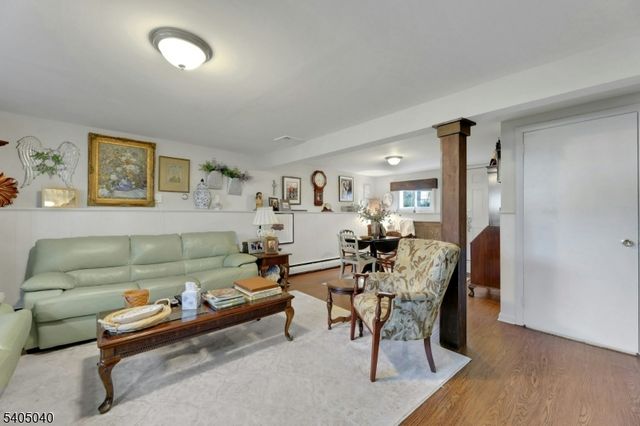 28 Kingston Rd, Wayne Twp., NJ 07470