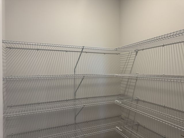 127 Dahlia Dr, La Vergne, TN 37086