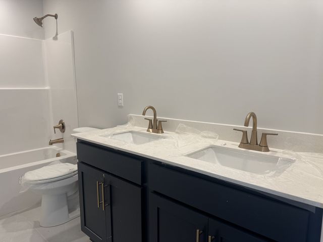 127 Dahlia Dr, La Vergne, TN 37086