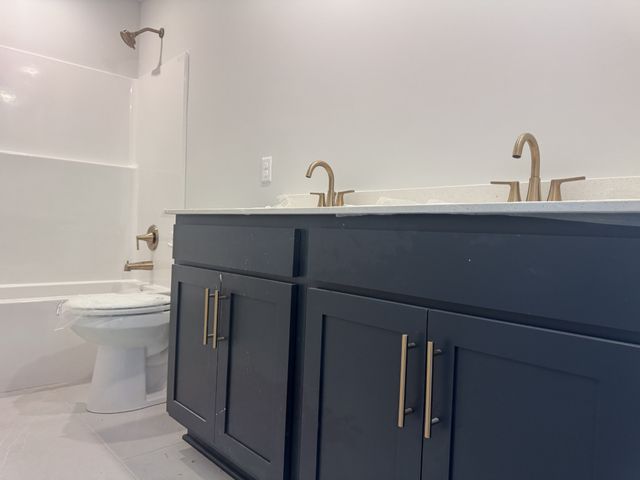 127 Dahlia Dr, La Vergne, TN 37086