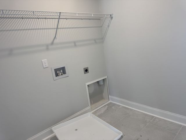 127 Dahlia Dr, La Vergne, TN 37086