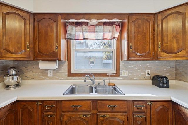 1348 Cleveland Street, Beloit, WI 53511