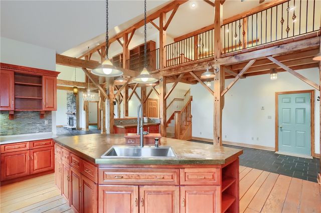 113 Whistle Pig Ln, Marshall, PA 16046